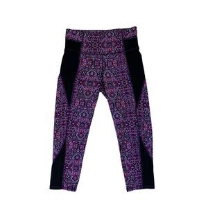 Athleta Chaturanga High Rise Capri Womens S Small Purple Tapestry Compression